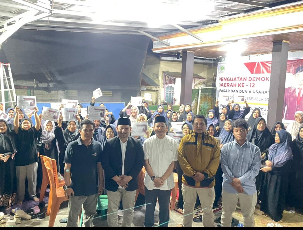 Screenshot_2025-12-14-19-27-53-894_com.whatsapp.w4b-edit